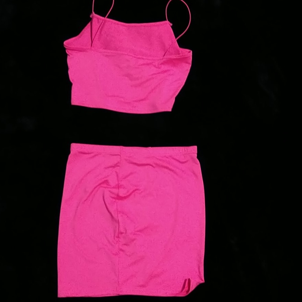 Top and bottom set